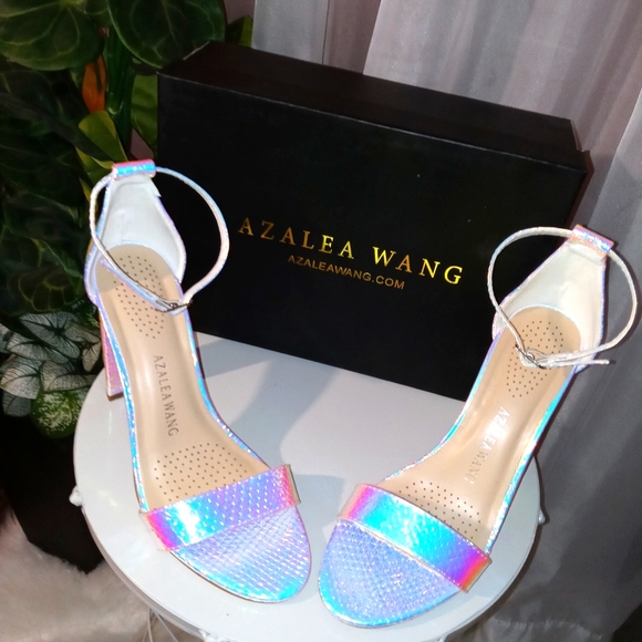 Women's Hologram Look Shoes - Picture 1 of 3
